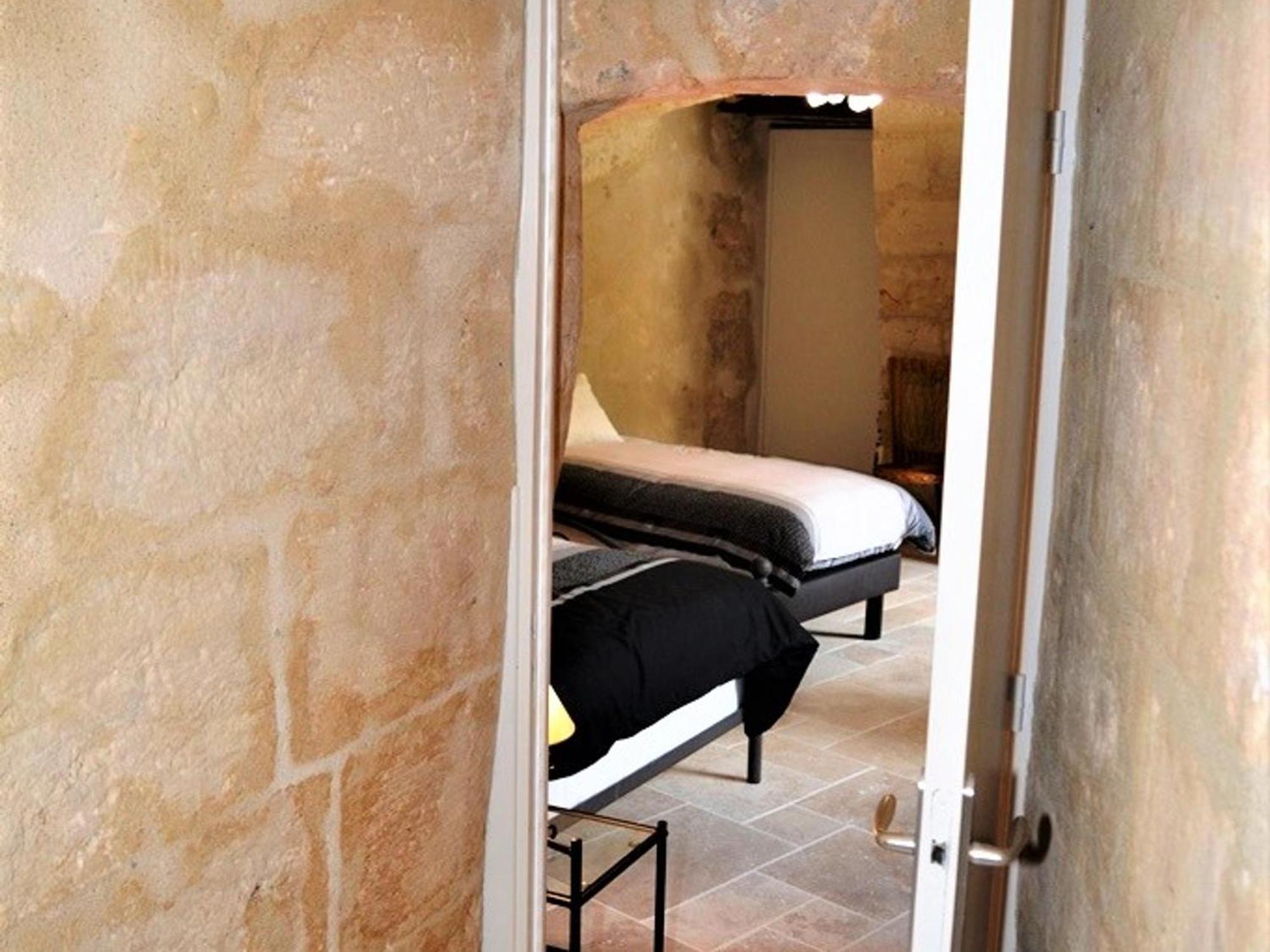 Maison Troglodyte Elegante Avec Spa, Salle De Jeux Et Jardin Clos A Vouvray - Fr-1-381-87 Екстер'єр фото