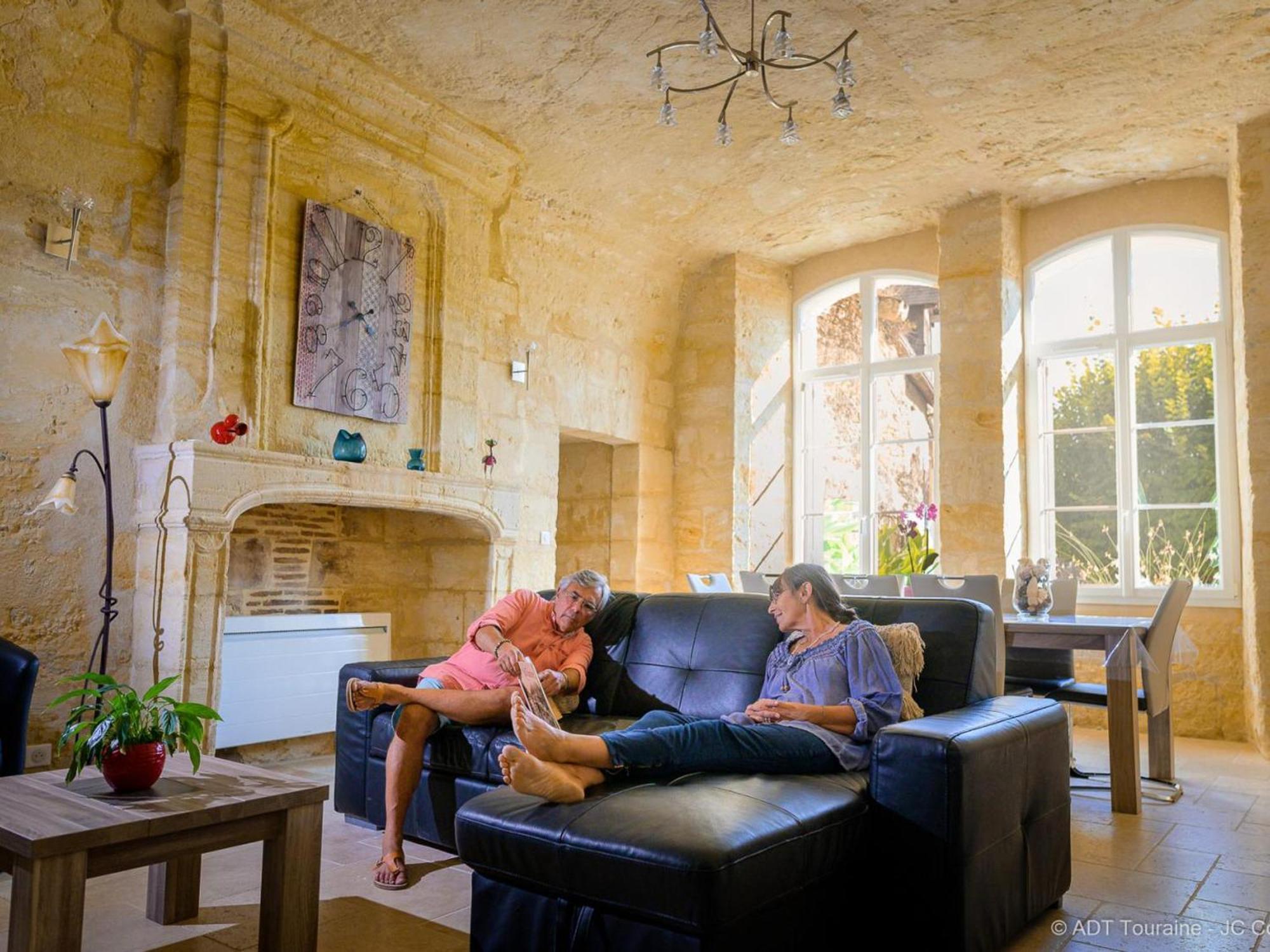 Maison Troglodyte Elegante Avec Spa, Salle De Jeux Et Jardin Clos A Vouvray - Fr-1-381-87 Екстер'єр фото